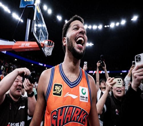 遼籃12人名單重排！趙繼偉搭檔3外援，1個短板暴露，棄用李虎翼