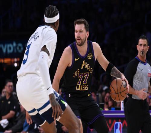 東里狂轟62+18+19，湖人3連勝升第四！這點變化比7戰6勝更有價值