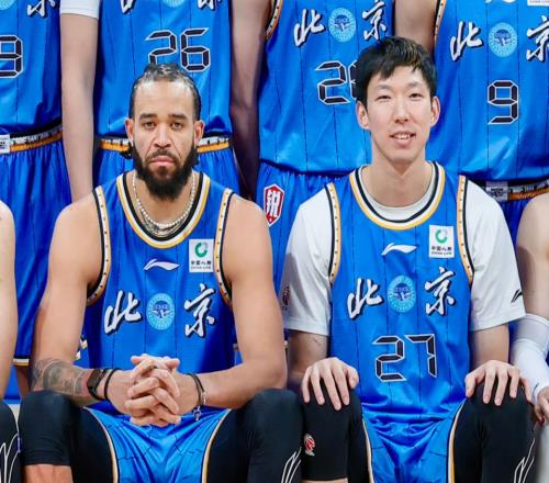 北京送四川24連??！周琦4中4砍11+7麥基首秀12+6+3連秀單臂暴扣