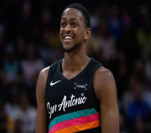 馬刺二當(dāng)家！本賽季的?？怂?，什么水平