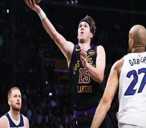 東契奇31+11+11里夫斯半場(chǎng)29分，華子打鐵15中2，湖人大勝森林狼