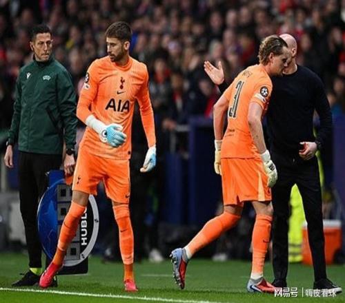 英超夢碎！阿森納有運(yùn)氣加成，曼城雙線遇挫折，切爾西起伏不定