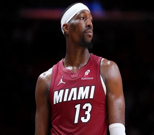 32分10助！三分球8中8！歷史首人！CBA棄將創(chuàng)造NBA奇跡