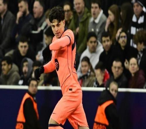 世體談埃斯帕特巴薩一線隊首秀：沉著冷靜，表現有足夠說服力