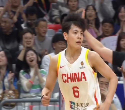 世預(yù)賽一場13分大勝！中國女籃打敗馬里：韓旭14分，李月汝21分