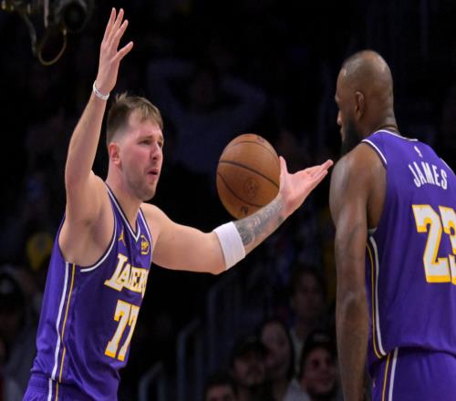 10勝2負(fù)，全隊(duì)都不演了！知道你們有奪冠實(shí)力，但這么做有些過分