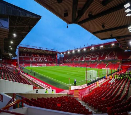 為吸引球迷觀賽，森林主場(chǎng)對(duì)陣中日德蘭的門(mén)票價(jià)格下調(diào)10英鎊