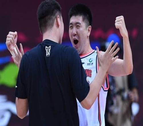 告別CBA！廣東鋒線奇兵加盟新東家，曾是遼籃克星，杜鋒忍痛割愛