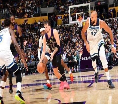 東契奇31+11+11里夫斯31分湖人主場輕取森林狼