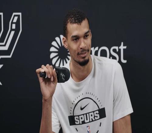 文班談阿德巴約83分：在這個聯盟，有太多值得仰望的榜樣