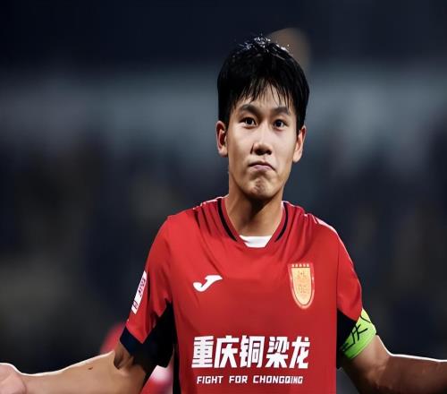 意外！重慶銅梁龍01后前鋒3月11日官宣加盟新東家，曾是主力
