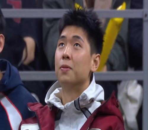 廣東宏遠(yuǎn)正式改名！新冠名有意思，杜鋒點(diǎn)名崔永熙，徐杰又秀恩愛