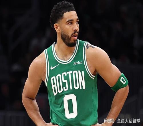 拒逆轉(zhuǎn)！文班39+11平紀錄，塔圖姆24+5?？怂贡l(fā)，布朗暴怒驅(qū)逐