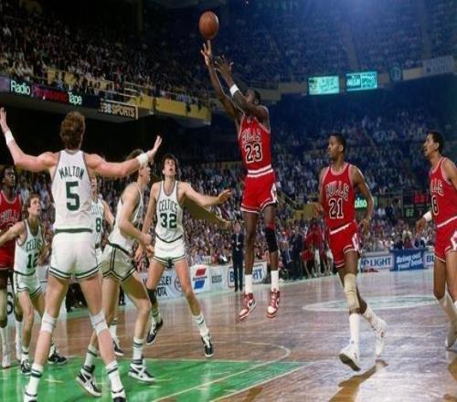 喬丹創(chuàng)造的季后賽63分歷史紀(jì)錄，為何連常規(guī)賽得分前30都擠不進(jìn)