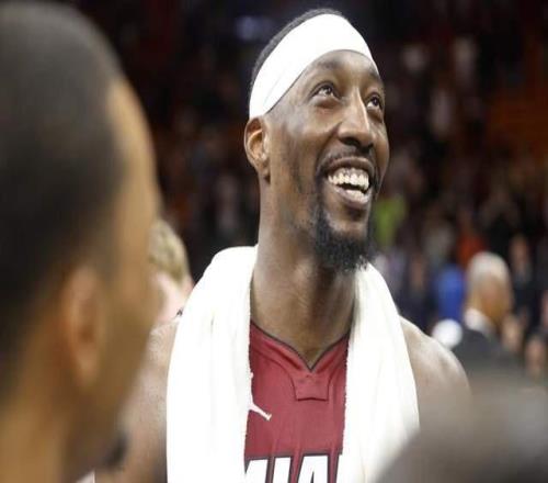 阿德巴約43罰轟83分成歷史第二！王猛：刷出來的，挺沒勁兒的