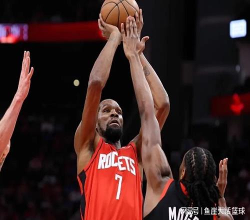 NBA最新排名出爐！火箭坐收大禮，勇士開始掉隊(duì)，湖人也升到第四