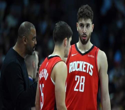 火箭內(nèi)線核心太不穩(wěn)定！防守堪稱黑洞與小謝搭檔已成球隊災(zāi)難