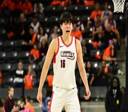 楊瀚森全場砍31分，打出發(fā)展聯(lián)盟最強一戰(zhàn)