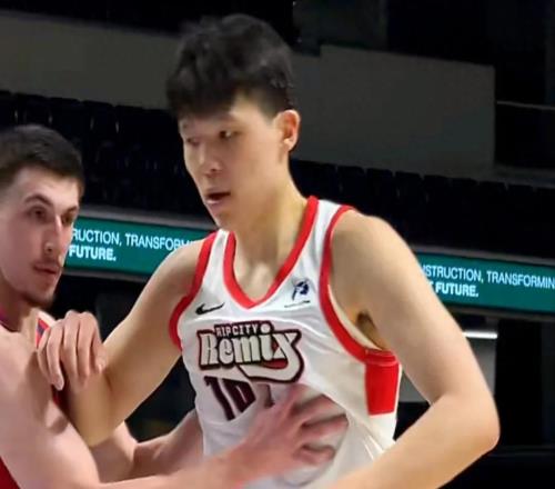 16投14中，砍31+8！楊瀚森最強(qiáng)一戰(zhàn)，斯普利特該給機(jī)會(huì)了