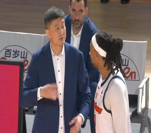 廣東男籃主教練杜鋒遭痛批，北京麥基首秀一般，山東新外援被看衰