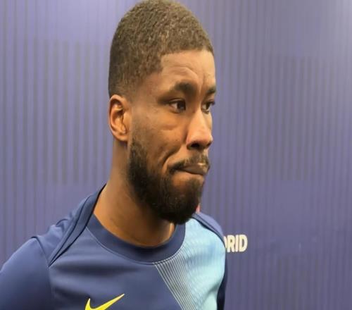 凱文丹索：在足球領(lǐng)域球員失誤總會(huì)發(fā)生，金斯基肯定能挺過去