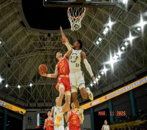 CBA瘋狂一夜：兩場30分慘案+兩大冷門，季后賽積分榜一夜變天