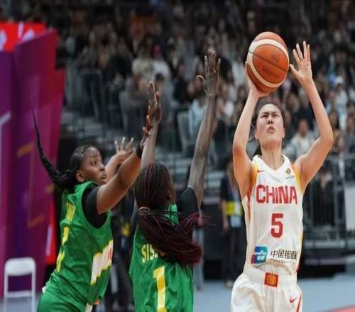 中国女篮拒绝输球！全力击败比利时，宫鲁鸣启用双塔，央视直播