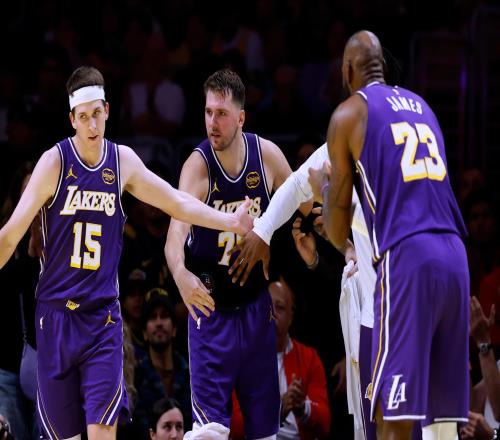 湖人1日內3喜臨門！詹姆斯不用著急復出，但東契奇想爭冠真需要他