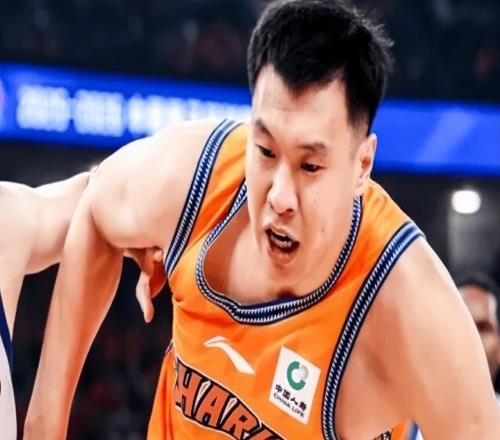 上海10890戰(zhàn)勝北控球員評價：4人優(yōu)秀，3人及格，3人低迷