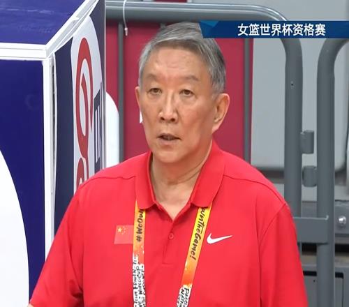 狂輸比利時(shí)15分！宮魯鳴犯了2大錯(cuò)誤，是女籃輸球的主要原因