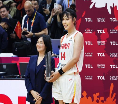 中國女籃vs比利時前瞻：李月汝領銜三塔PK梅斯曼謹防吞首敗