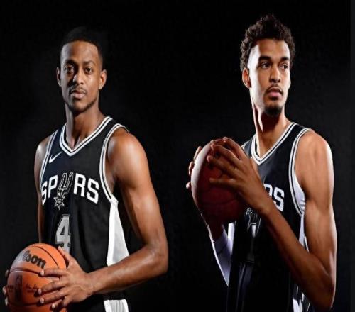 守得云開見月明！這二人跟隨球隊(duì)沉浮5年不離不棄，如今徹底崛起