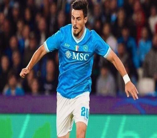 斯基拉：那不勒斯想留下埃爾馬斯，但希望降低1600萬(wàn)歐買(mǎi)斷價(jià)