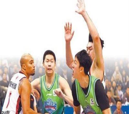 天津男籃主場(chǎng)取勝