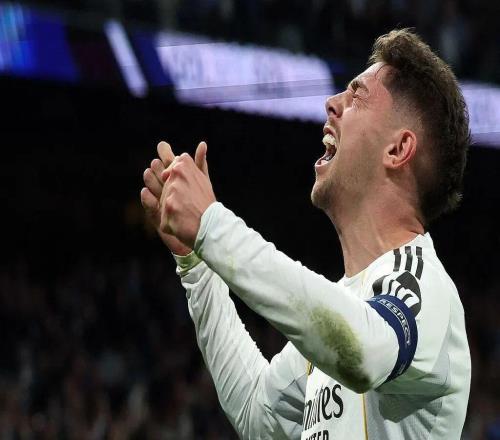 歐冠綜述：巴爾韋德戴帽皇馬3比0曼城巴黎5比2切爾西！博德閃耀3比0占先機(jī)