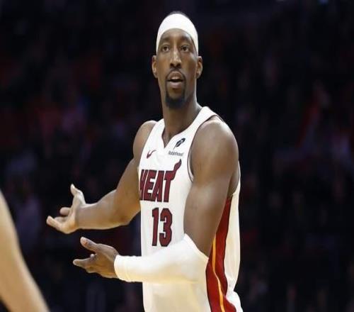 道德綁架阿德巴約83分未得到認可名記：多位科比前同事不滿