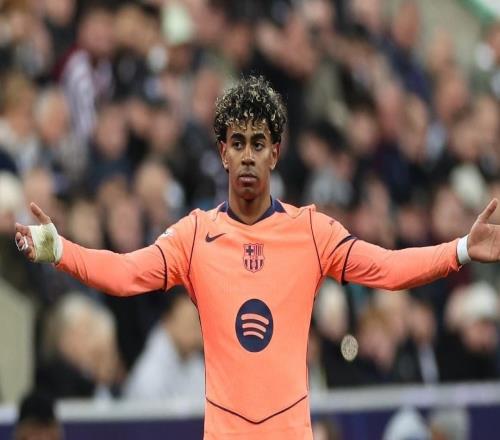 每體：亞馬爾身體不適缺席巴薩訓練，但仍可能有出戰塞維利亞