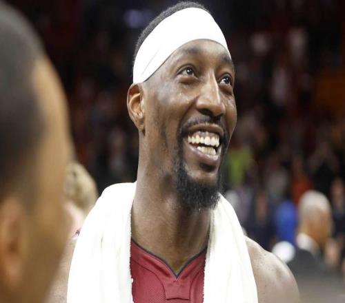 不服，阿德巴約砍83分后，奇才主帥稱比賽最后并非真正的籃球比賽