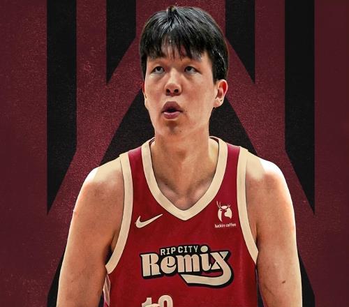 31分8板3助1斷1帽！楊瀚森生涯最強(qiáng)一戰(zhàn)，背部傷勢(shì)不能大意