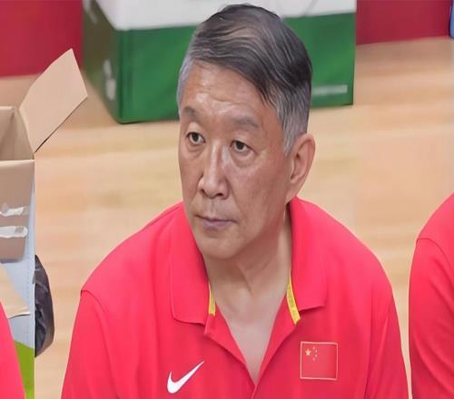 中國女籃世預(yù)賽開門紅，全體球員評分，2大亮點(diǎn)+2個(gè)不足