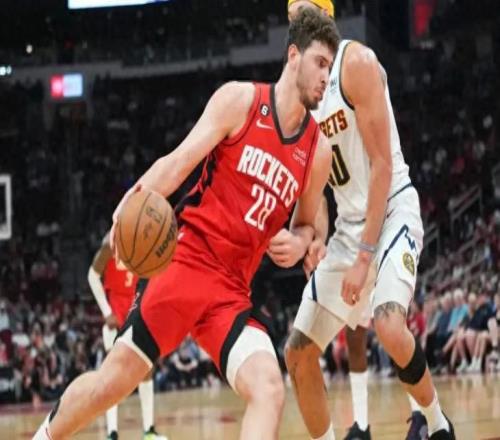 第二個(gè)奧拉朱旺罰球4中0+正負(fù)值17！球迷：這就是火箭新基石