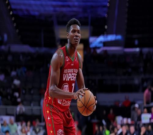 慘敗中為數不多的亮點！火箭二隊替補內線的能力其實非常全面