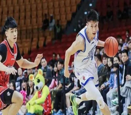 CBA廣東三兄弟“翻車(chē)”記：不是對(duì)手太強(qiáng)，是咱們“戲”太多