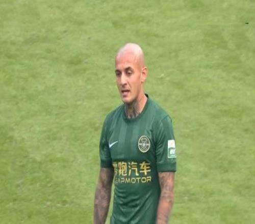 申花4主力缺陣，蓋伊成玻璃人吳曦戰(zhàn)米特里策浙江主場劍指三分