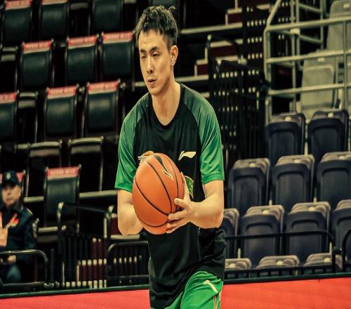 趙繼偉貢獻(xiàn)6+3！布羅金頓7分證明自己，哈維0分，遼籃落后山西7分