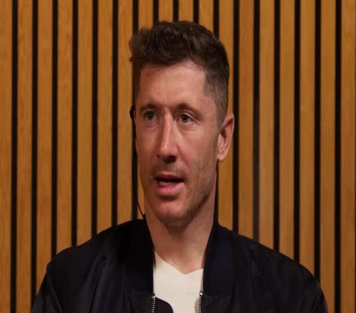 萊萬：拜仁是頂級(jí)職業(yè)俱樂部，但巴薩讓我感受到家的溫暖