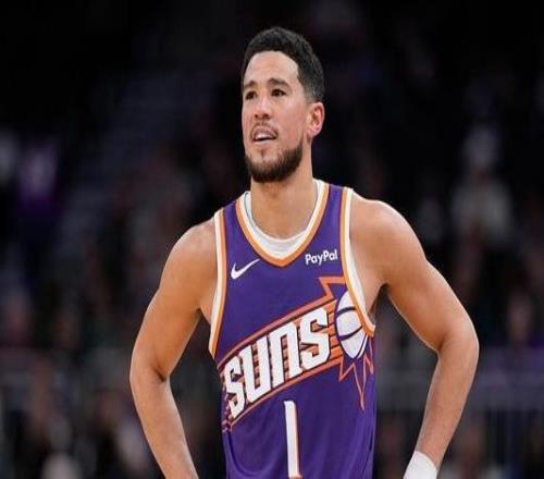 布克談阿德巴約83分：無論人們?nèi)绾慰创@事都將永遠(yuǎn)載入史冊(cè)