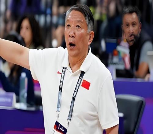 中國(guó)女籃輸15分后，宮魯鳴賽后發(fā)言看不到希望，最新晉級(jí)形勢(shì)出爐