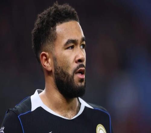 TA：詹姆斯完全配得上新合同他還經(jīng)常組織聚餐等團(tuán)建活動(dòng)