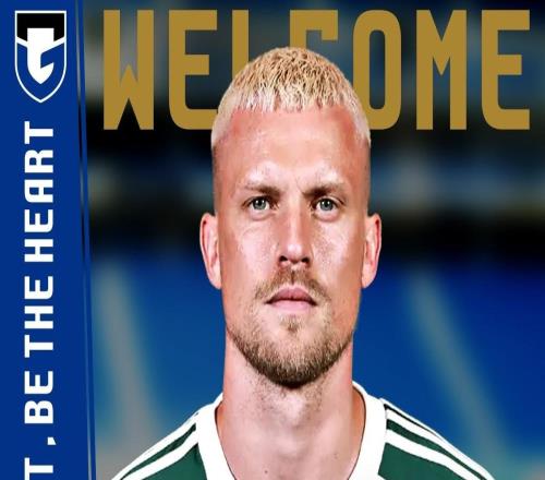 官方：32歲德國(guó)前國(guó)腳菲利普馬克斯自由身加盟大阪鋼巴